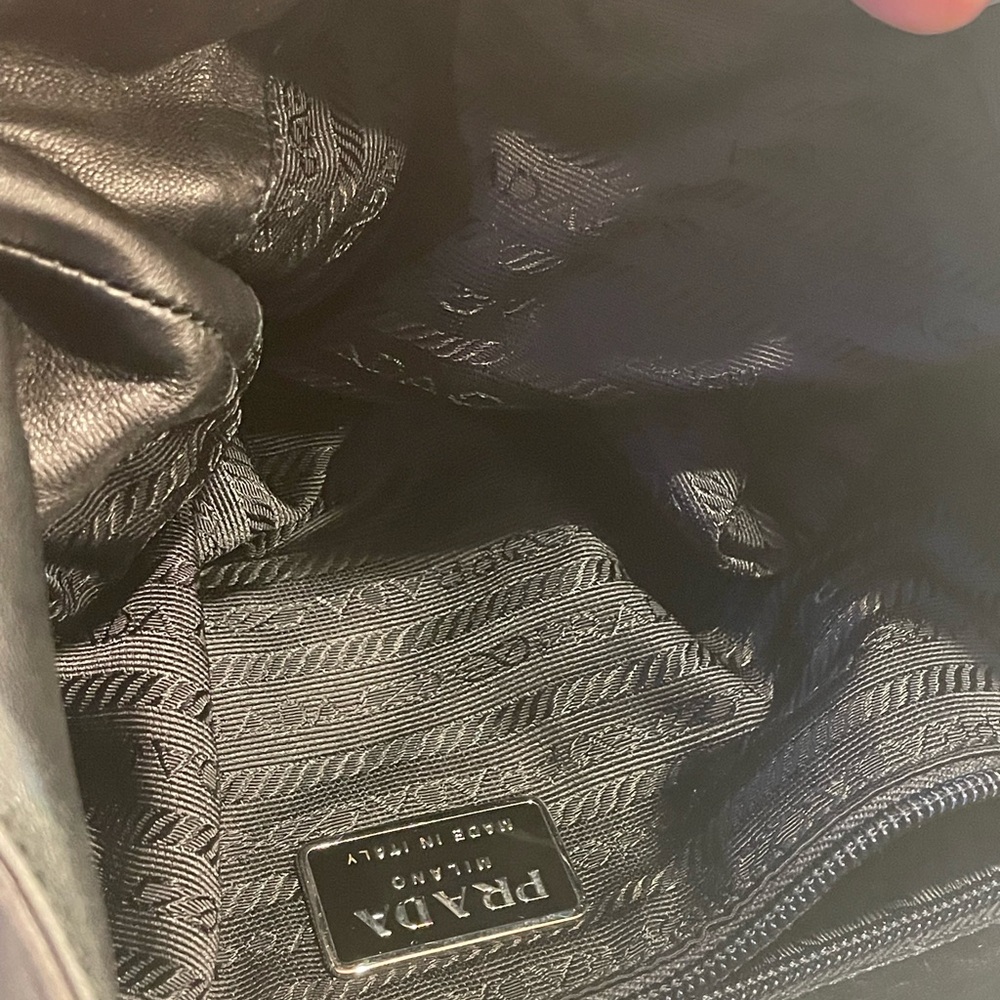 Prada Elegant gray Leather Women's Bag - Picture 13 of 15